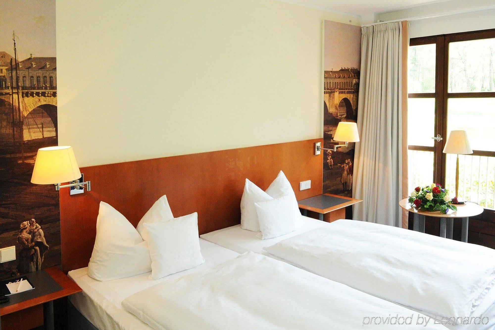 Schloss Eckberg 4*